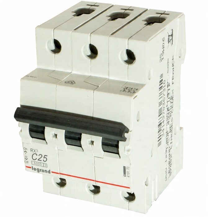 RX3 WYŁĄCZNIK NADPRĄDOWY C 25A 3P 3M 6KA 419237 - obrazek 10