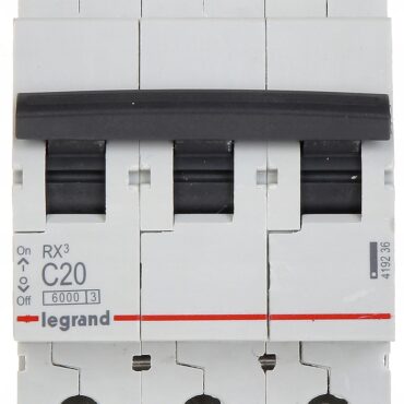 RX3 WYŁĄCZNIK NADPRĄDOWY C 20A 3P 3M 6KA 419236