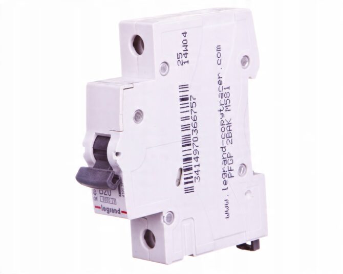 RX3 WYŁĄCZNIK NADPRĄDOWY B 20A 1P 1M 6KA 419137 - obrazek 4