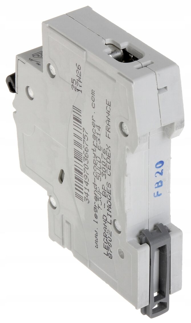 RX3 WYŁĄCZNIK NADPRĄDOWY B 20A 1P 1M 6KA 419137 - obrazek 5